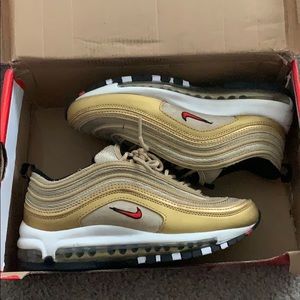 Rare air max 97 gold bullet